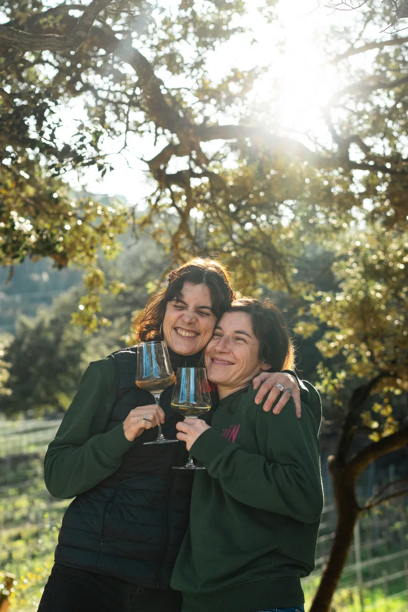 TERRA IóN Wine Truck team